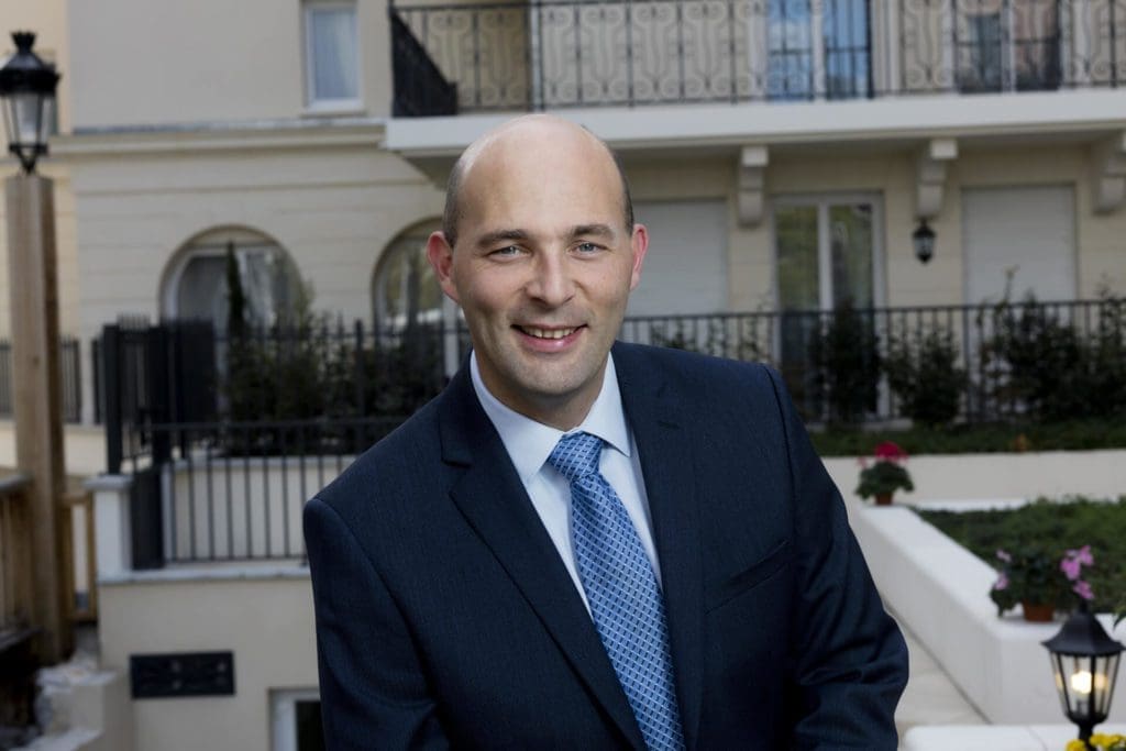 Xavier Rouy Directeur des Résidences Services Villa Médicis - Location résidence senior