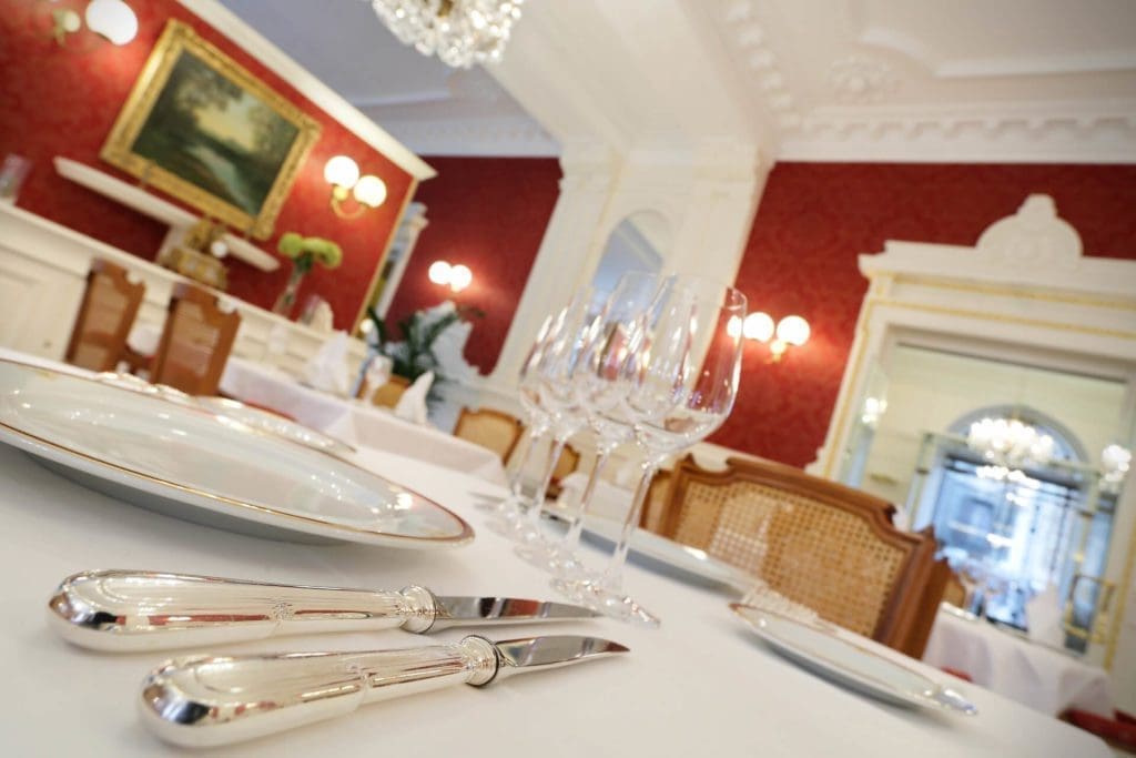 Restaurant Le Medicis Besançon - Table dressée