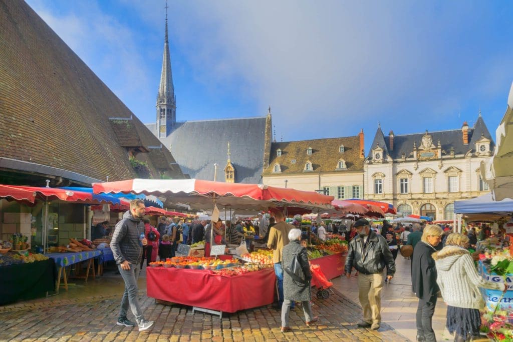 Marché Beaune Marché Beaune - Résidence senior Beaune