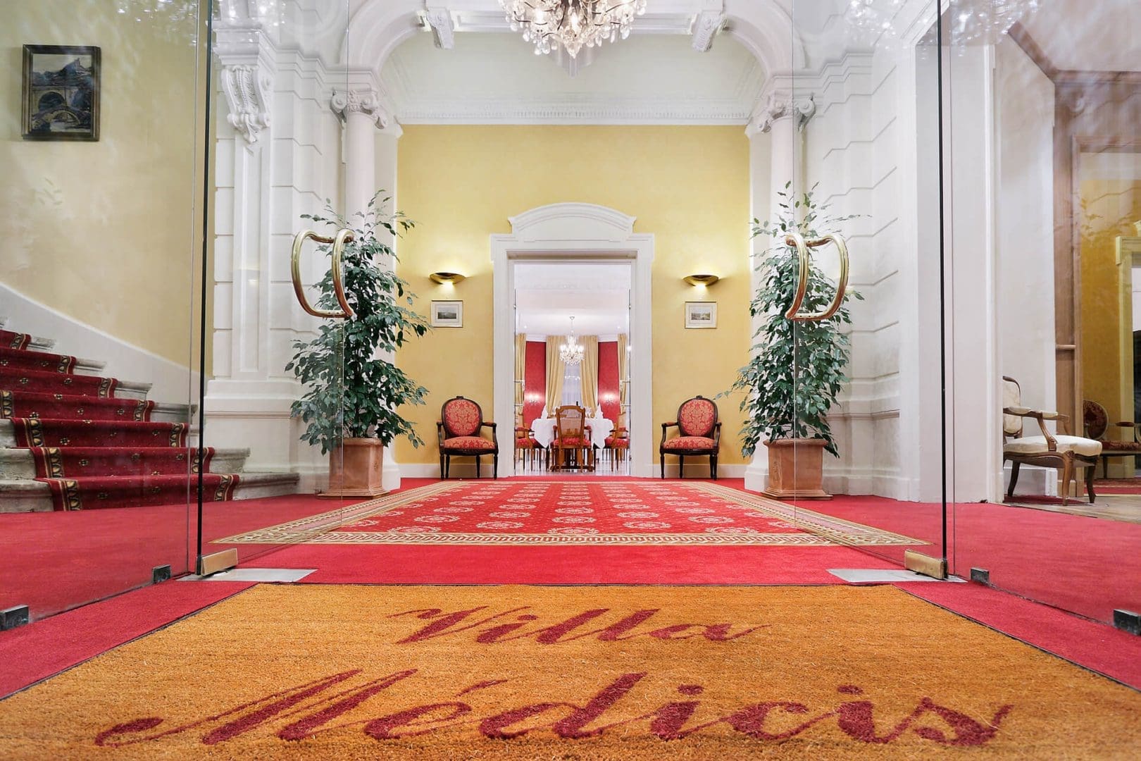 Entrée Villa Médicis Besançon - Résidence senior Besançon