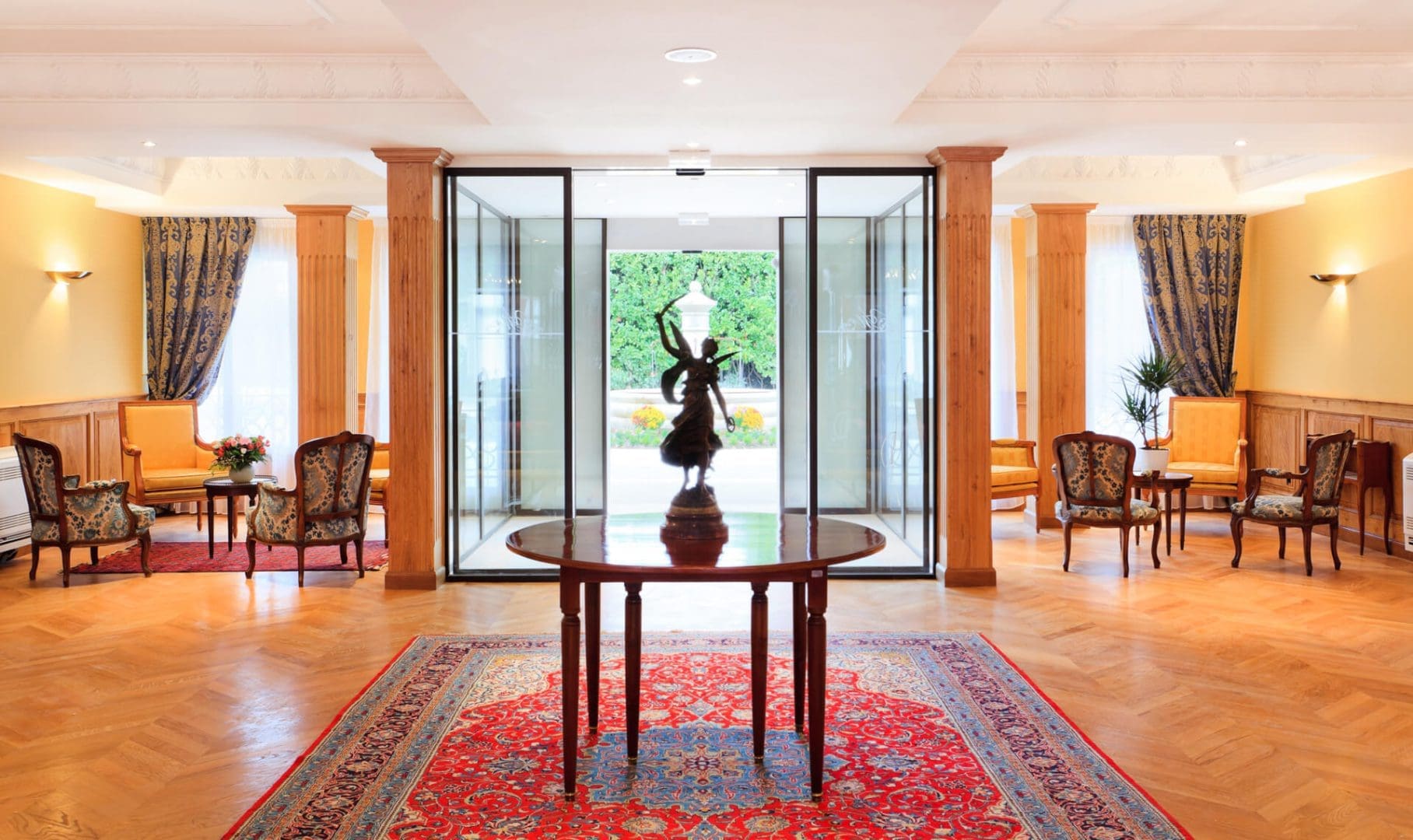 Entrez à la Résidences services Beaune Villa Médicis