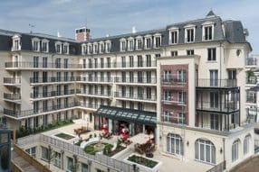 Découvrez la Location résidence senior Puteaux - Villa Médicis