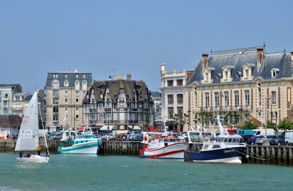 Bel emplacement avec la Résidence Villa Medicis Trouville Bel emplacement avec la Résidence senior Trouville - Villa Medicis Trouville